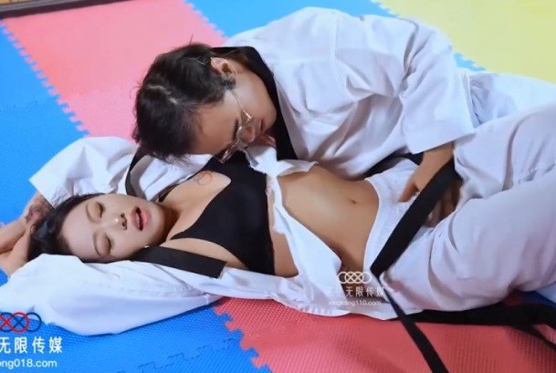 Judo black belt female coach can’t beat big cock of student